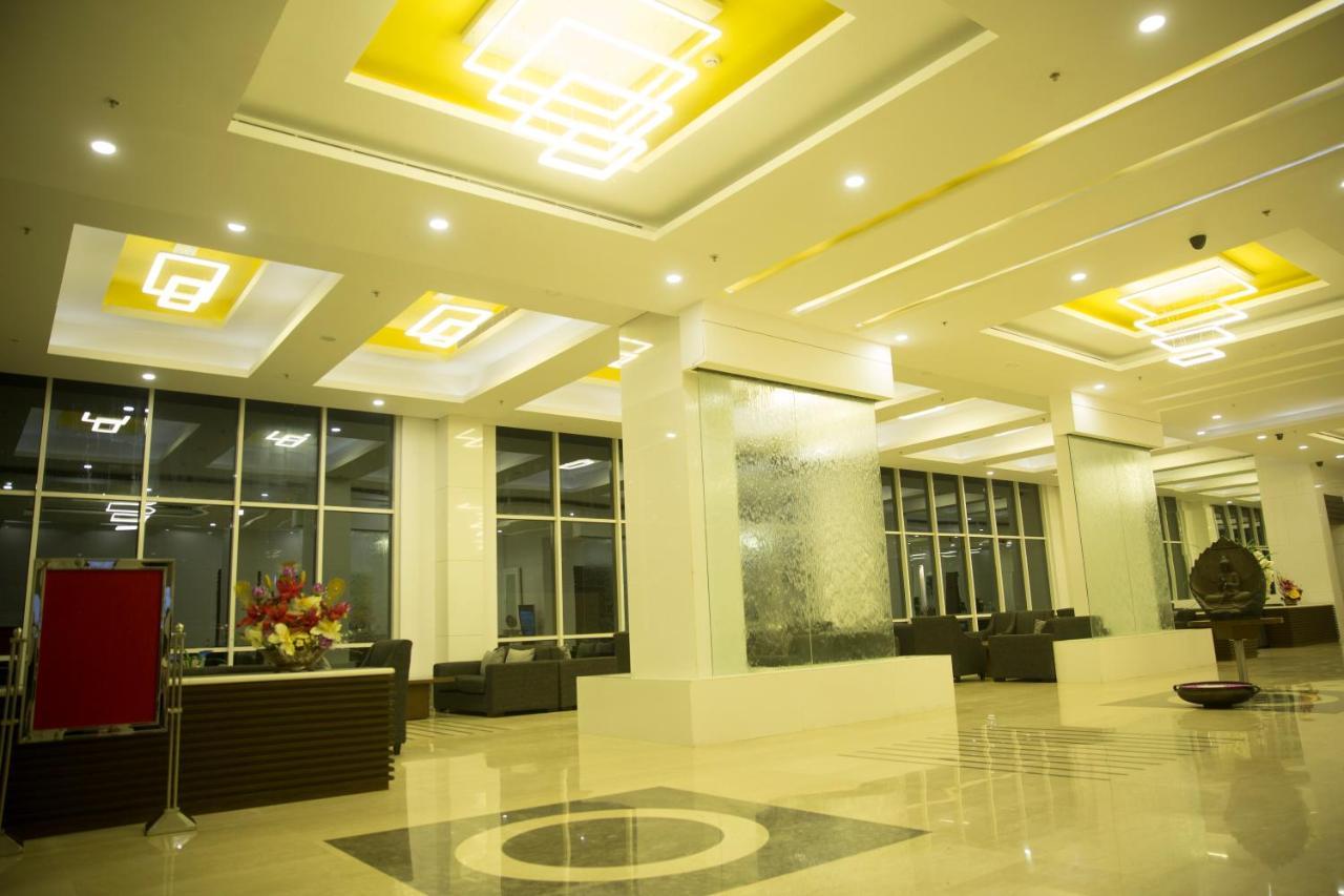 Maha Bodhi Hotel.Resort.Convention Centre Buitenkant foto